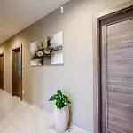 Guest house Solid
