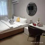 Guest house Solid 4*