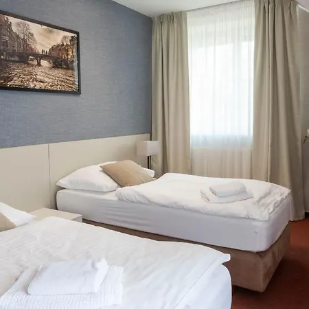 Solid Guest house *
