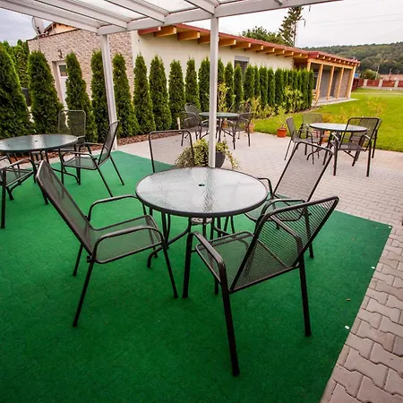 Pensjonat Solid Mladá Boleslav