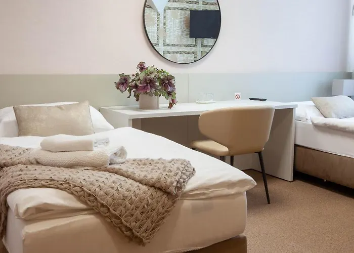 بيت ضيافة Solid 4*