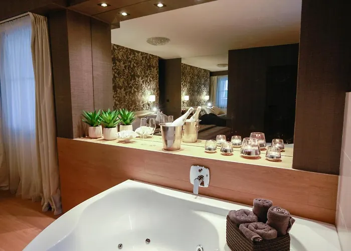 Solid بيت ضيافة