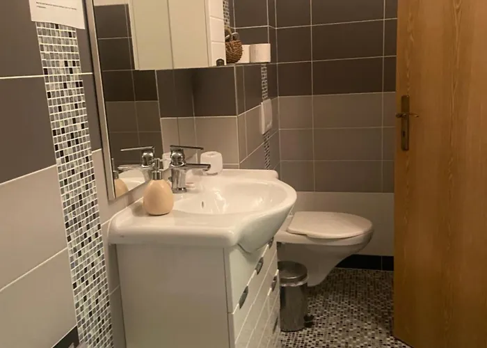 بيت ضيافة Solid 4*